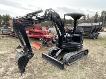 Main image Komatsu PC28UU